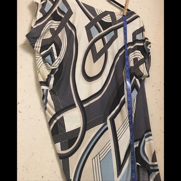 Eugenia Paul Geometric Print Asymmetrical Shirt - Picture 9 of 11